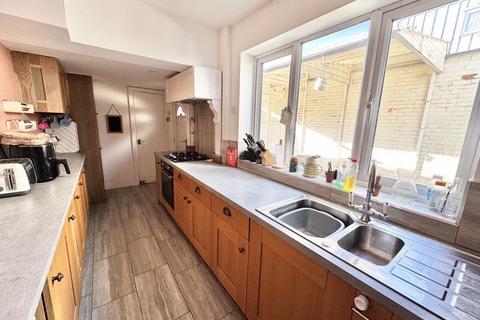 2 bedroom semi-detached house for sale, Owen Street, Coalville LE67
