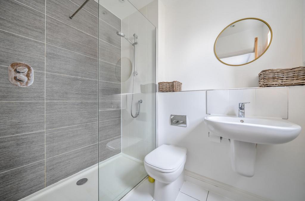 En Suite Shower Room