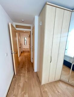 2 bedroom apartment for sale, Fairlead House, Cassilis Road, Canary Wharf, South Quay, London, E14 9LB