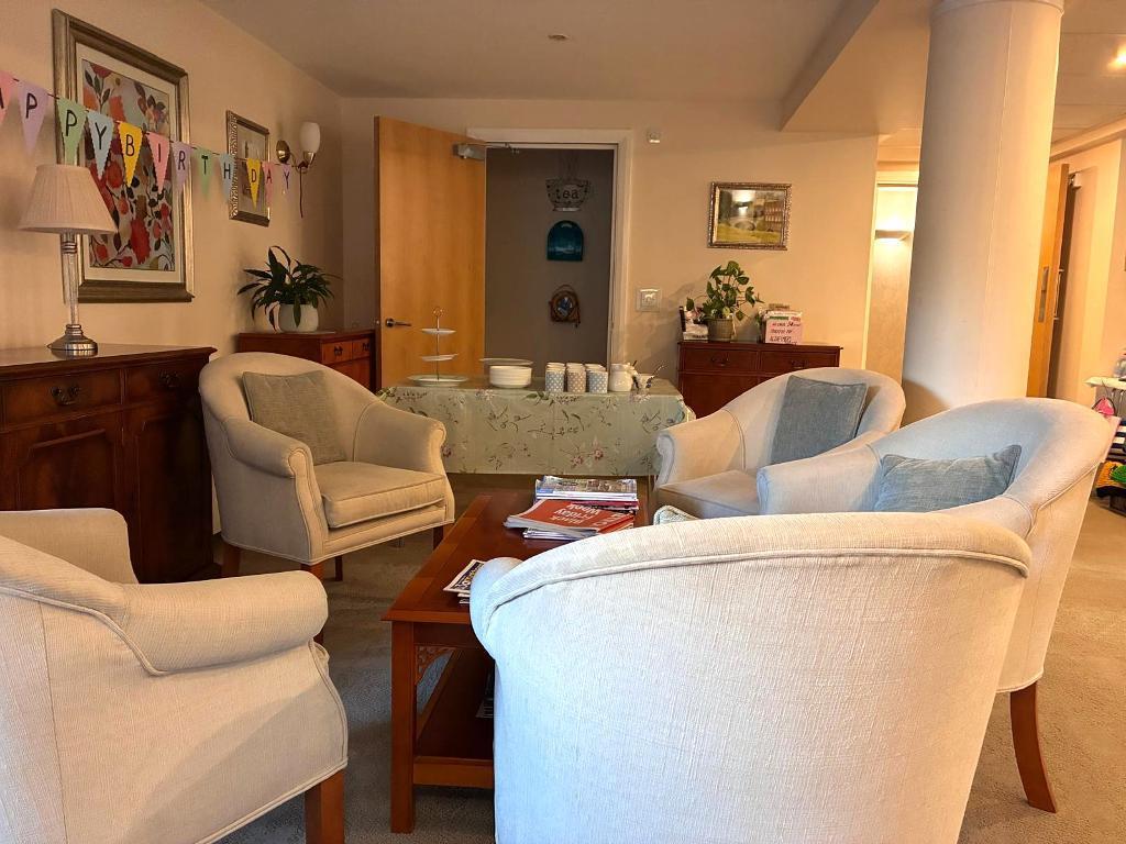 Communal lounge