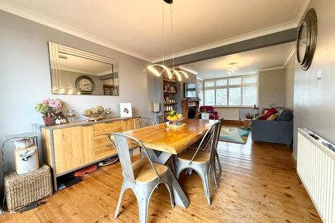 3 bedroom terraced house for sale, Icknield Road, Icknield, Luton, Bedfordshire, LU3 2PA