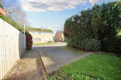 undefined, High Path, Wolverhampton WV6