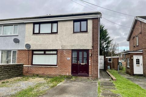 Cae Coed, Llandybie, Ammanford