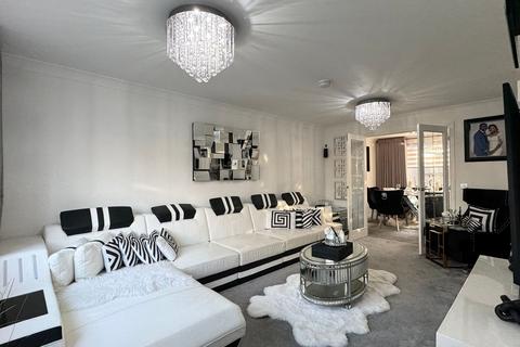 4 bedroom detached house for sale, Buttercup Crescent, Glasgow G72