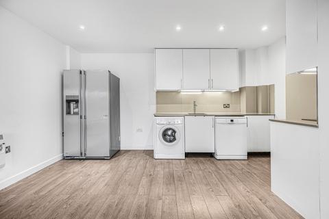 2 bedroom flat for sale, Yeoman Street, London, SE8