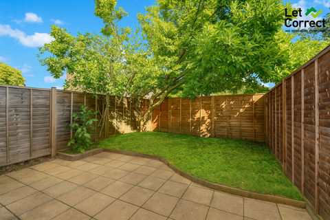 undefined, Maidenhead SL6
