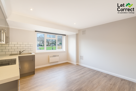 undefined, Maidenhead SL6