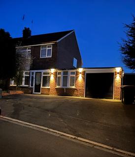 4 bedroom semi-detached house to rent, Guilsborough Road, Binley, Coventry