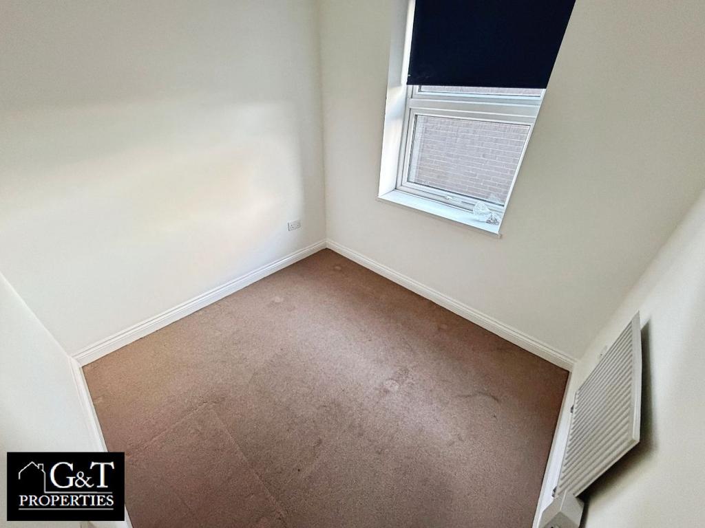2nd Bedroom