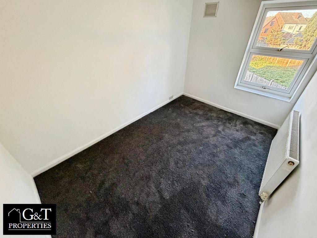 2nd Bedroom