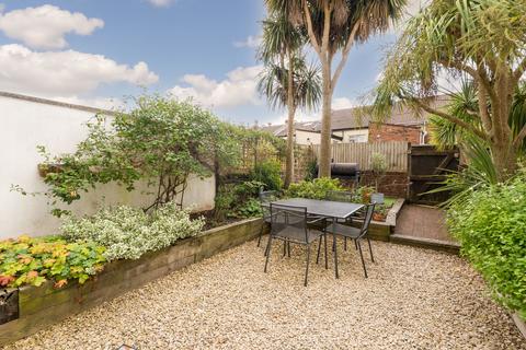 undefined, Kingswood, Bristol BS15