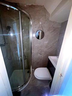 Studio to rent, Conyers Road, London