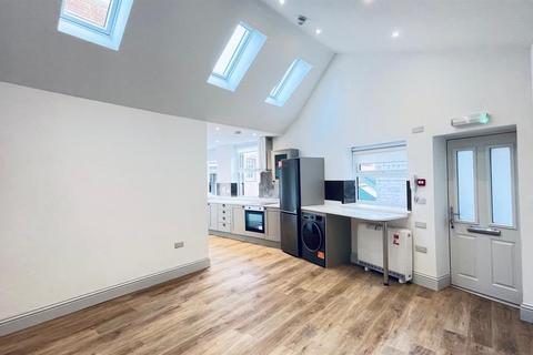 undefined, Flat 4, 19 Worcester Road , Malvern , Worcestershire