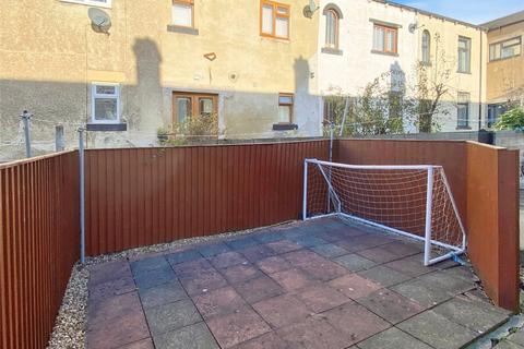 3 bedroom terraced house for sale, Parker Street, Heckmondwike, WF16