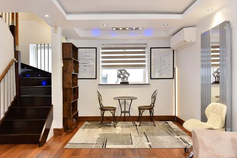 4 bedroom house to rent, Stanhope Terrace, W2