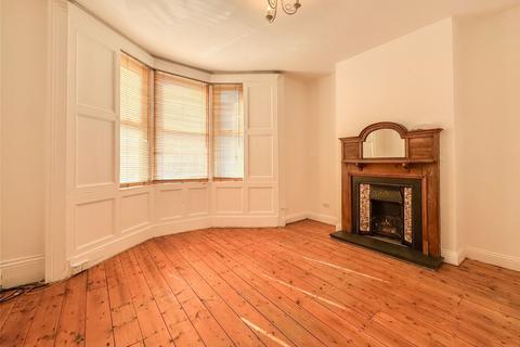 3 bedroom end of terrace house to rent, Hartington Street, Gateshead, NE8