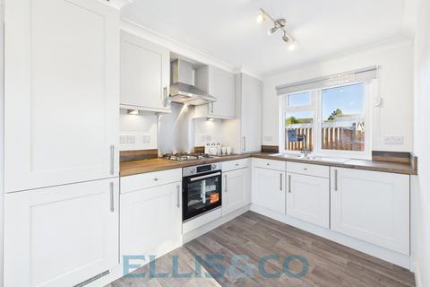 2 bedroom detached house for sale, Bourne Park, Golden Green, Tonbridge, Kent, TN11