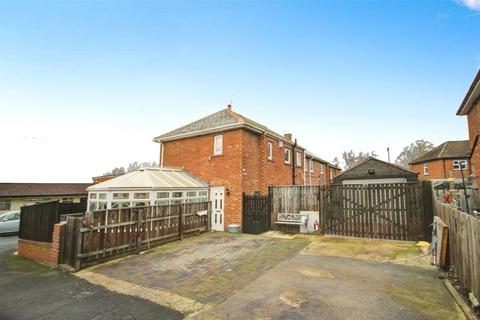 3 bedroom end of terrace house for sale, Rutland Road, Consett, County Durham, DH8