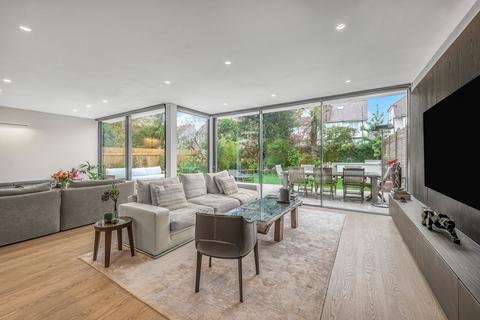 undefined, Shottfield Avenue, London SW14