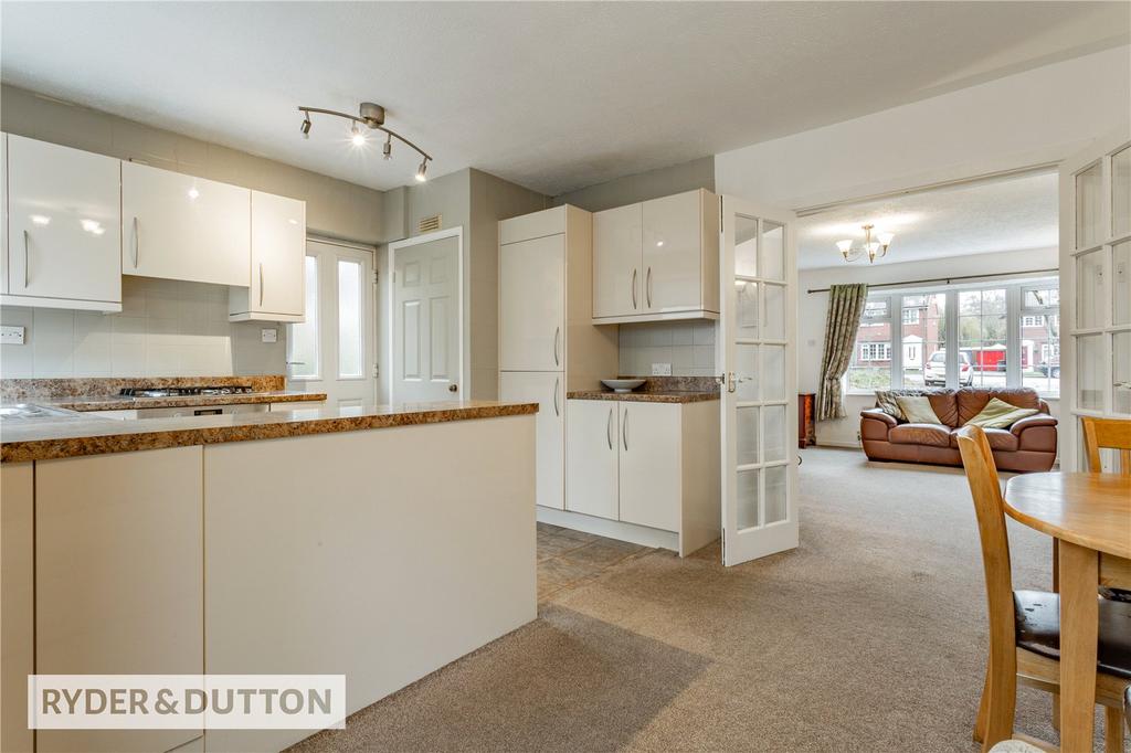 Kitchen/Dining