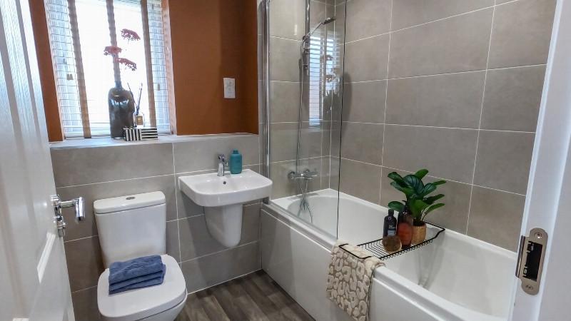 Bathroom 3 Bedroom Show Home