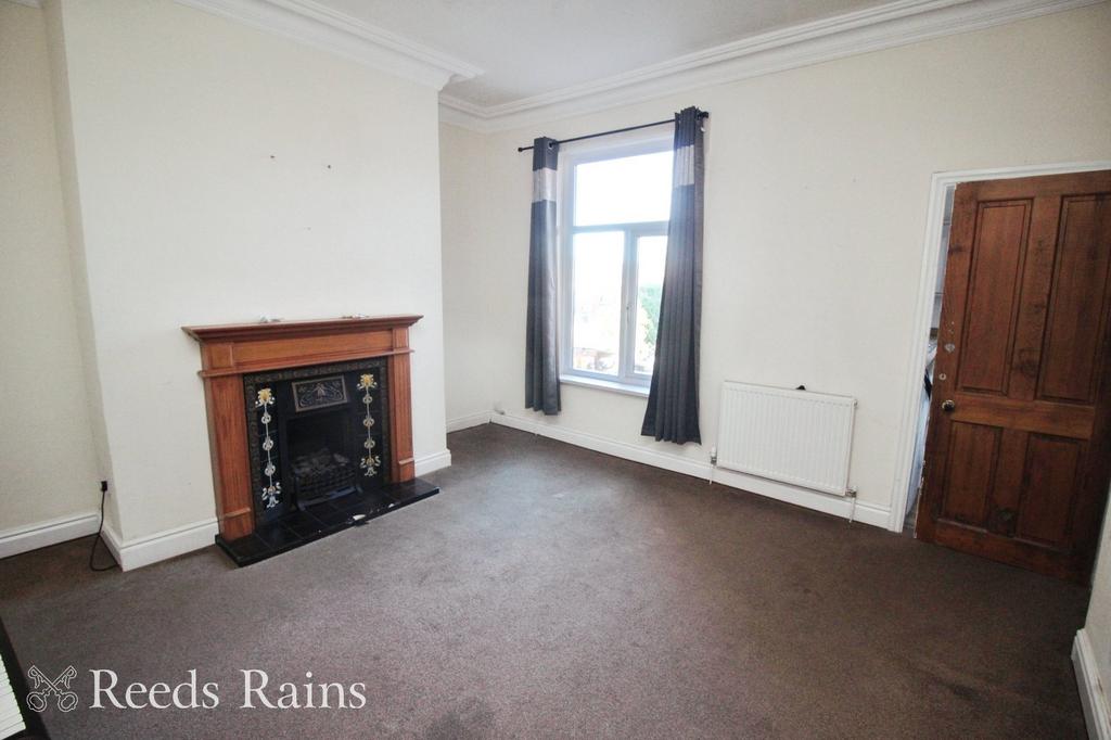 Dining/Sitting Room