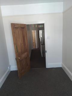 undefined, Lebanon Road, Croydon CR0