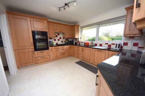 4 bedroom detached bungalow for sale, Astrop Road, Banbury OX17