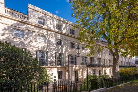 Chester Place, Regent's Park, London