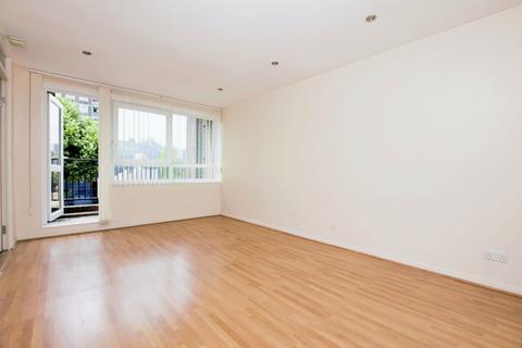 1 bedroom flat to rent, Green Walk Southwark SE1