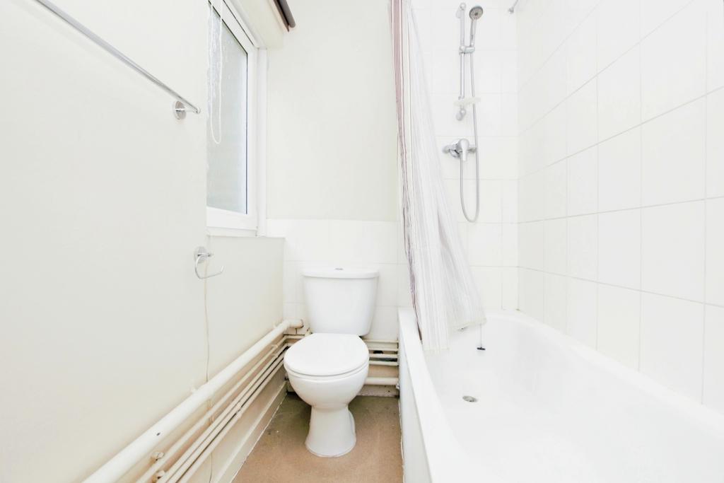 Bathroom (2)