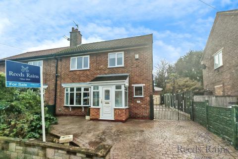 3 bedroom semi-detached house for sale, Cranmere Close, Cheshire CW9