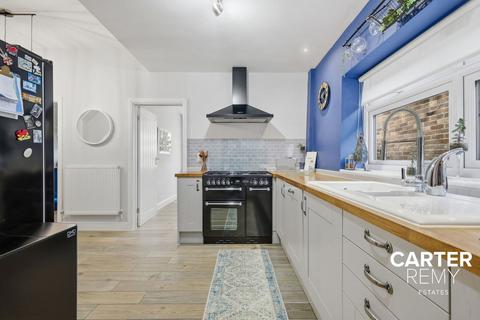 undefined, Sunningdale Road, Rainham, RM13 7BD