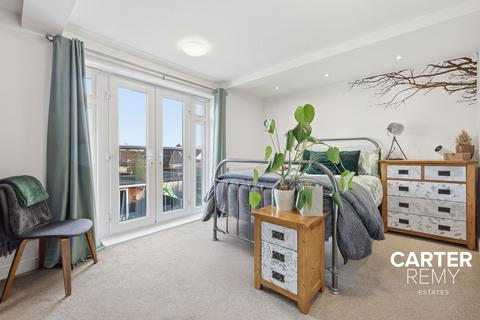 undefined, Sunningdale Road, Rainham, RM13 7BD