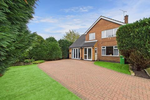 4 bedroom detached house for sale, Chesterfield S42