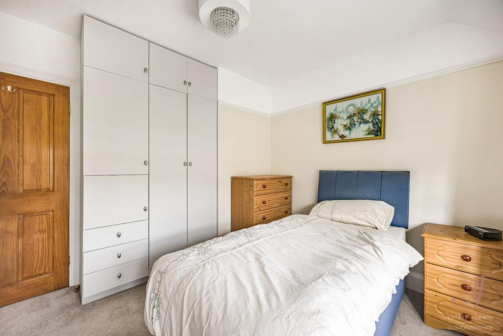 71 67737 watermarked.jpg