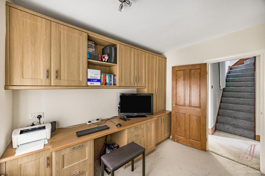 75 67737 watermarked.jpg