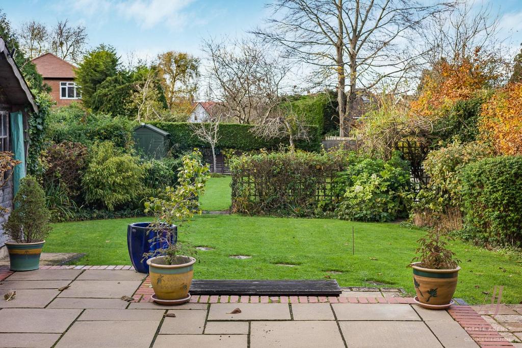 23 67737 watermarked.jpg