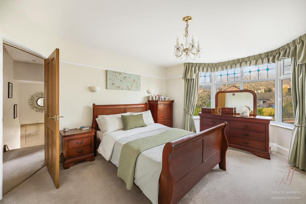 Bedroom 1.png