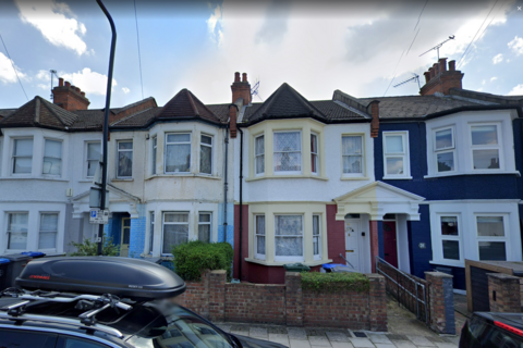 5 bedroom terraced house for sale, Ambleside Road, London