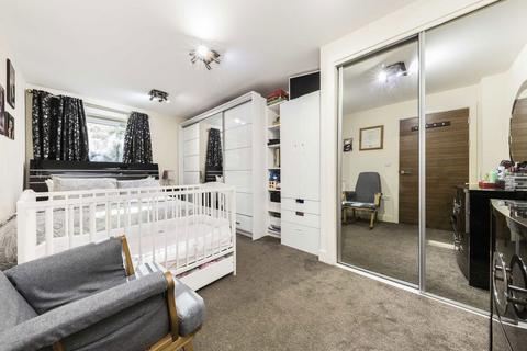 undefined, Bromyard Avenue, London W3