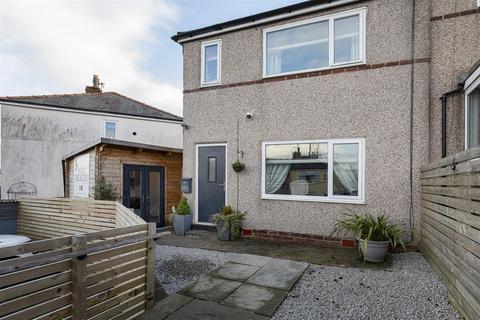 Ainley Road, Huddersfield HD3