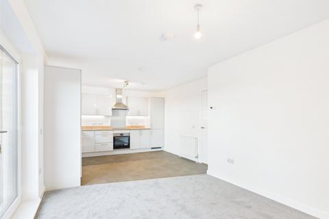 2 bedroom apartment to rent, Clovenstone Close, Edinburgh, Midlothian, EH14