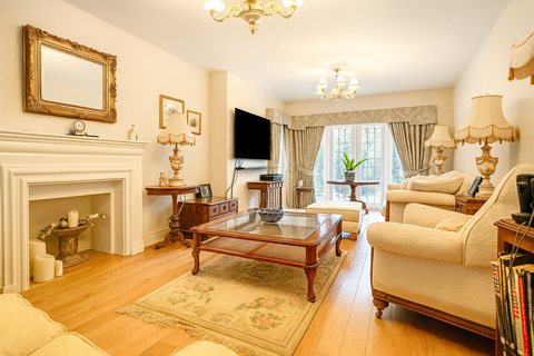 4 bedroom detached house for sale, Silhill Hall Road, Solihull