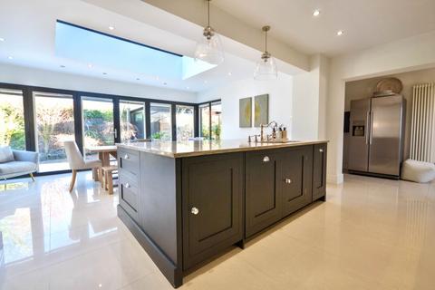 undefined, Hill View Road, Strensham, Worcestershire