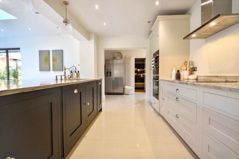 undefined, Hill View Road, Strensham, Worcestershire