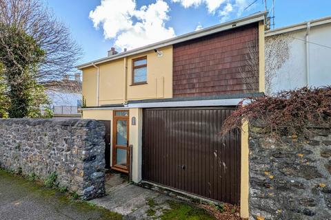 undefined, Penare Gardens, Penzance TR18