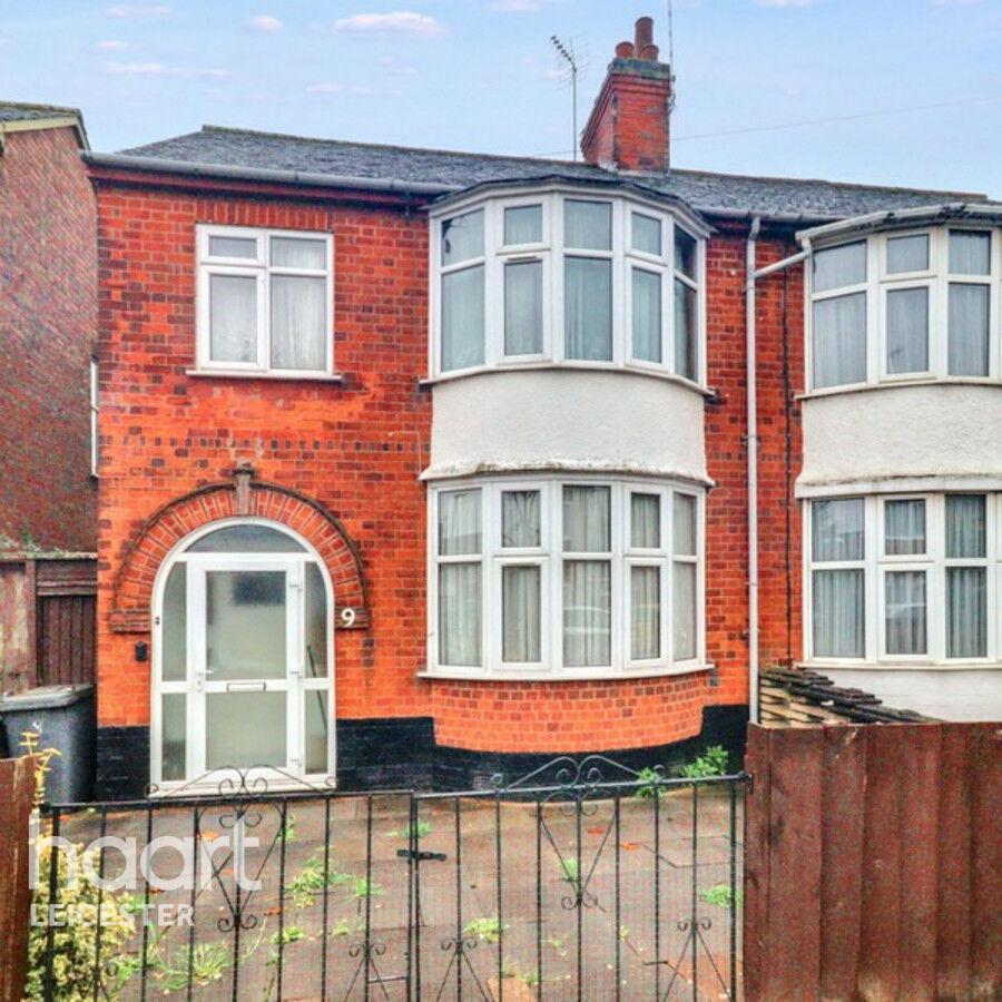 House in Leicester, Black Friars - View 2