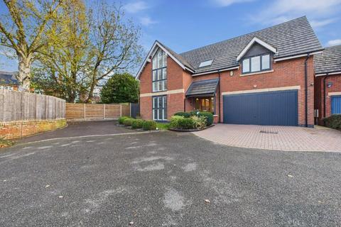 4 bedroom detached house for sale, Limes Close, Bushby, Leicestershire