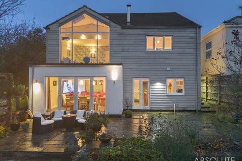 4 bedroom detached house for sale, Whilborough Road, Kingskerswell, TQ12